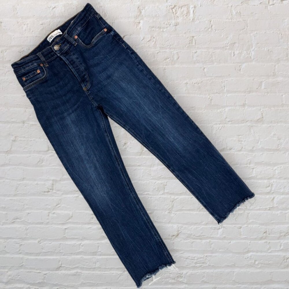 ZARA The Dreed Flare Button Fly Raw Hem Dark Wash Stretch Denim Jeans Size 8